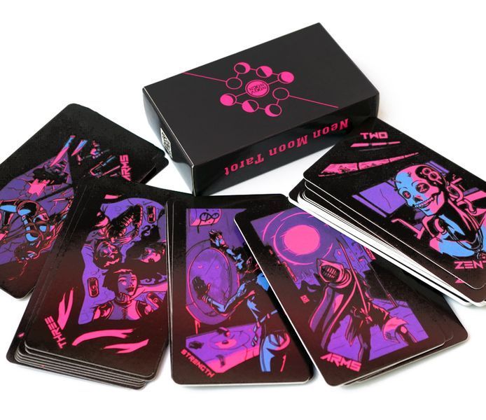 Карти Таро Неонового Місяця (Neon Moon Tarot) 9420165 9420165 фото